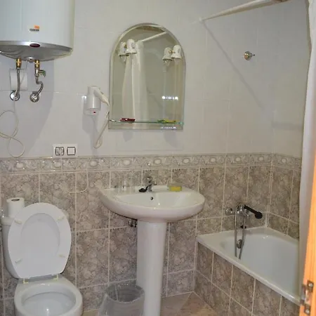 Vadillo 2* Losar De La Vera